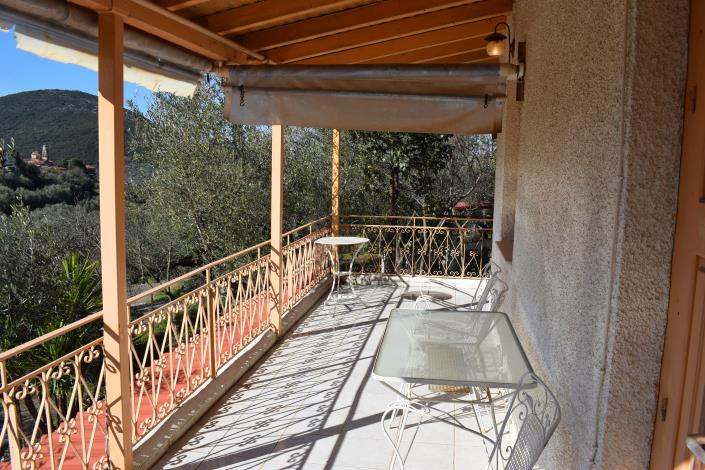 Image No.8-2 Bed Country House for sale