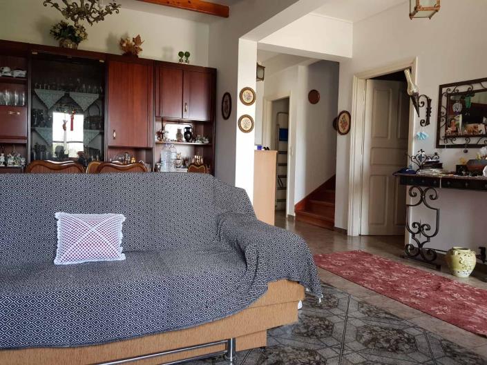 Image No.10-4 Bed House for sale