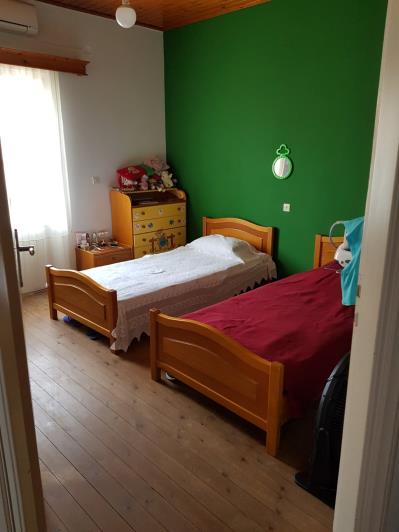 Image No.14-4 Bed House for sale