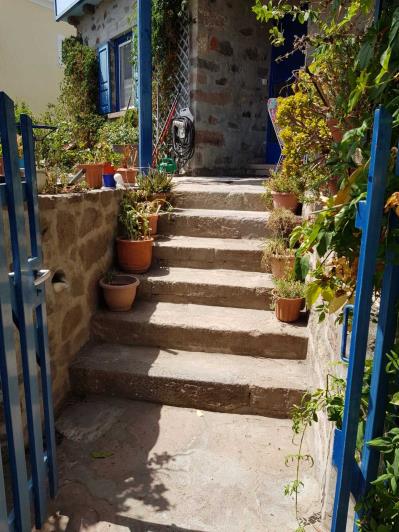 Image No.18-4 Bed House for sale