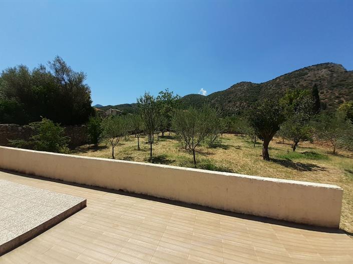 Image No.2-4 Bed Villa for sale