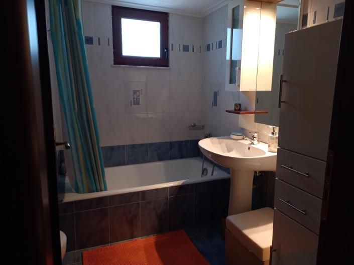 Image No.3-4 Bed Villa for sale