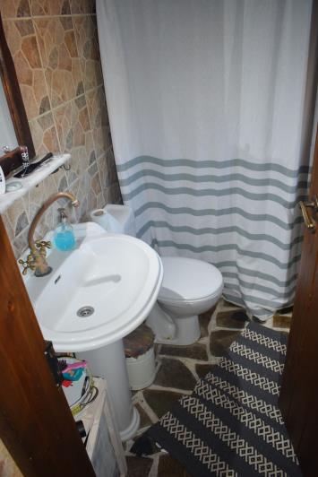 Image No.10-2 Bed House for sale