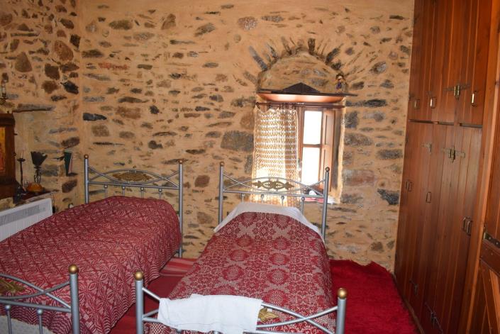 Image No.19-2 Bed House for sale