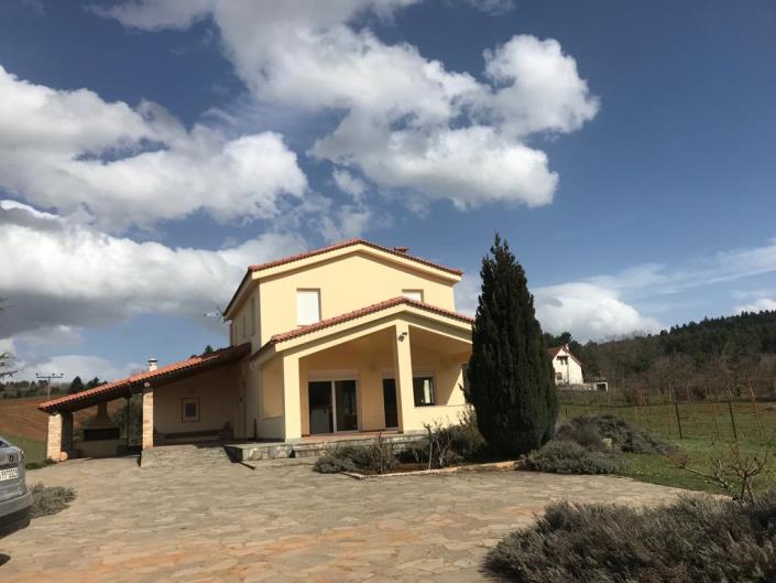 Image No.1-4 Bed Villa for sale