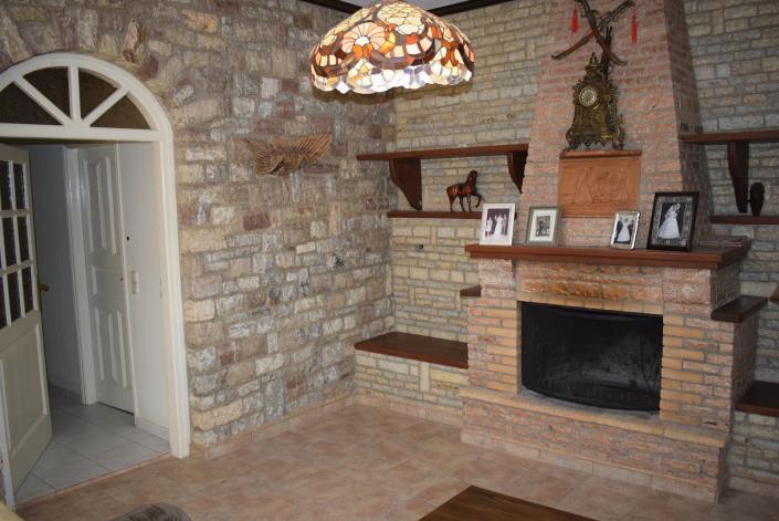 Image No.9-6 Bed Villa for sale