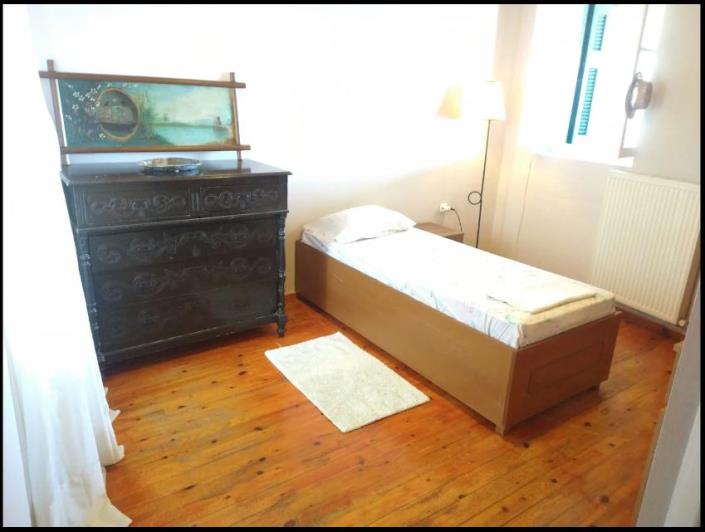 Image No.19-5 Bed House for sale