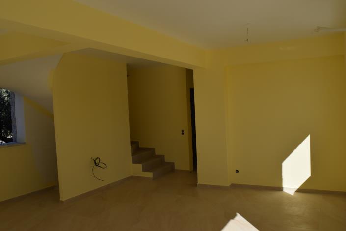 Image No.8-3 Bed Villa for sale