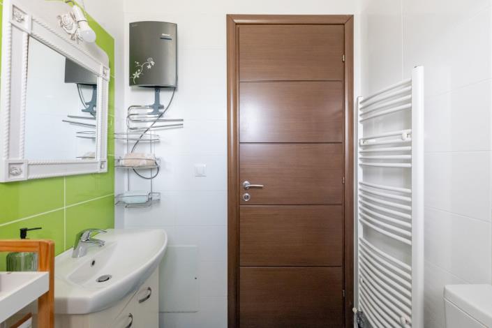 Image No.19-5 Bed Villa / Detached for sale