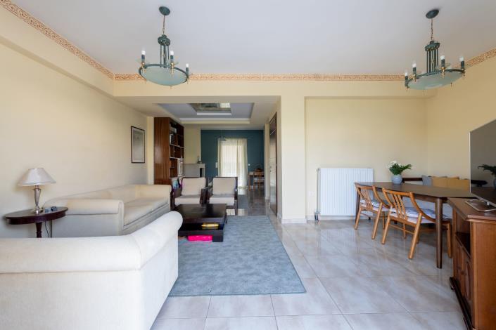 Image No.2-5 Bed Villa / Detached for sale