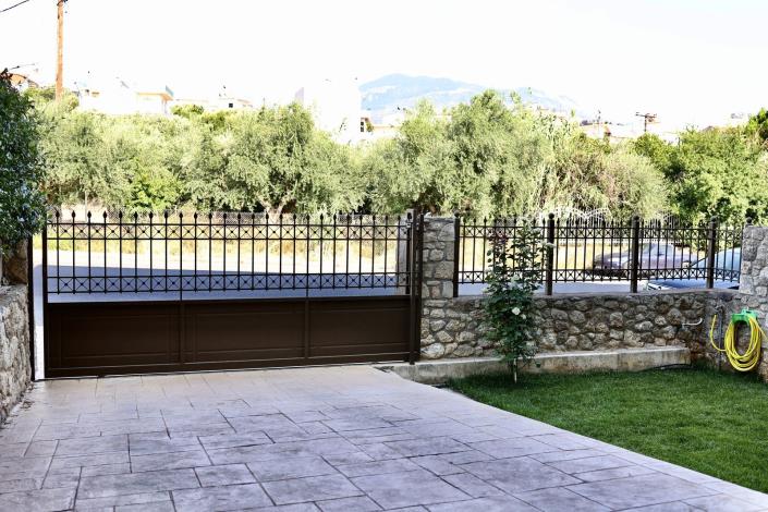 Image No.24-5 Bed Villa / Detached for sale