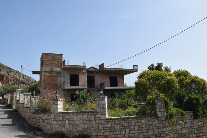 Image No.1-3 Bed Villa for sale