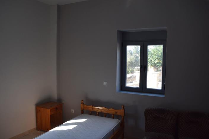 Image No.12-2 Bed Villa / Detached for sale