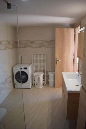 Image No.6-3 Bed Villa / Detached for sale