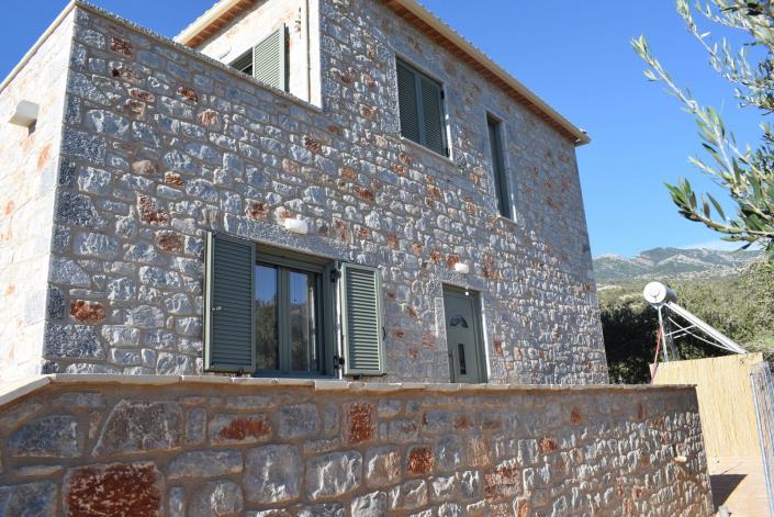 Image No.2-3 Bed Villa / Detached for sale