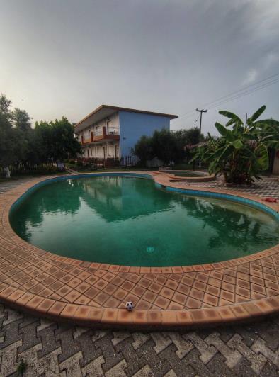 Image No.13-10 Bed Hotel for sale