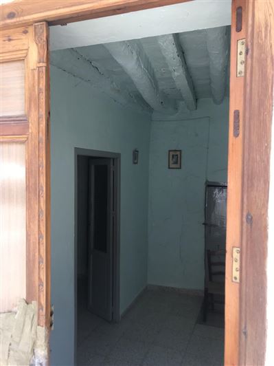 Image No.3-3 Bed Property for sale