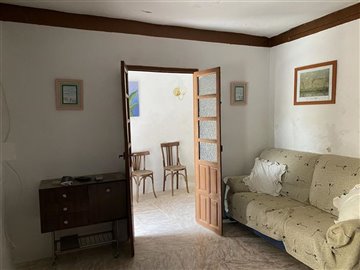 3109034-5ff49853