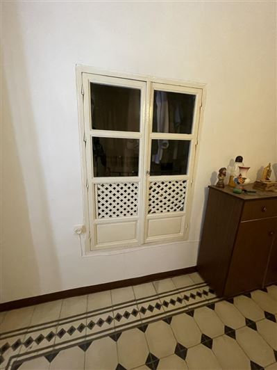 Image No.23-4 Bed Property for sale