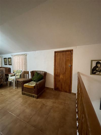 Image No.20-4 Bed Property for sale