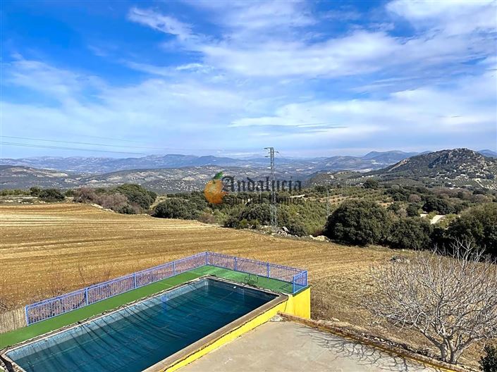 Image No.39-4 Bed Property for sale