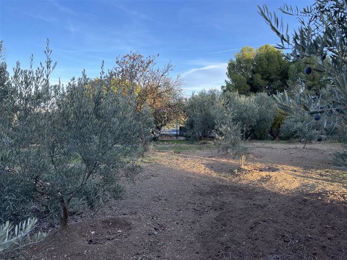 Image No.16-2 Bed Property for sale