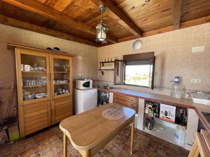 Image No.10-4 Bed Property for sale