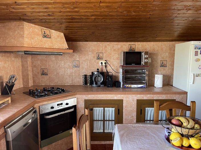 Image No.15-4 Bed Property for sale