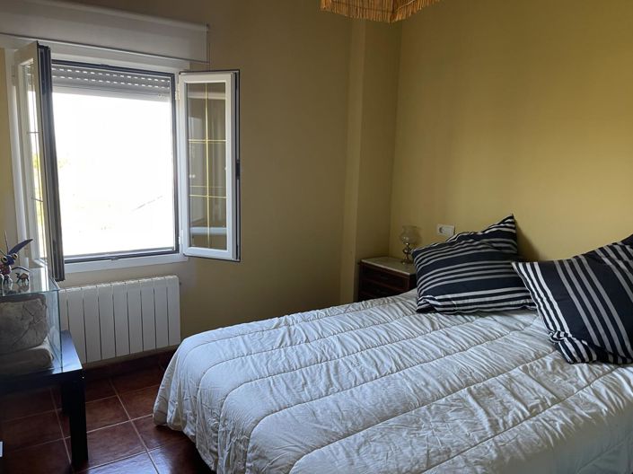 Image No.39-4 Bed Property for sale