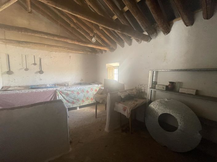 Image No.15-3 Bed Property for sale