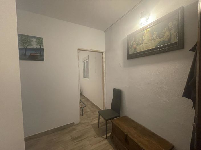 Image No.18-4 Bed Property for sale