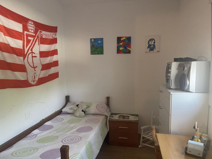 Image No.37-4 Bed Property for sale