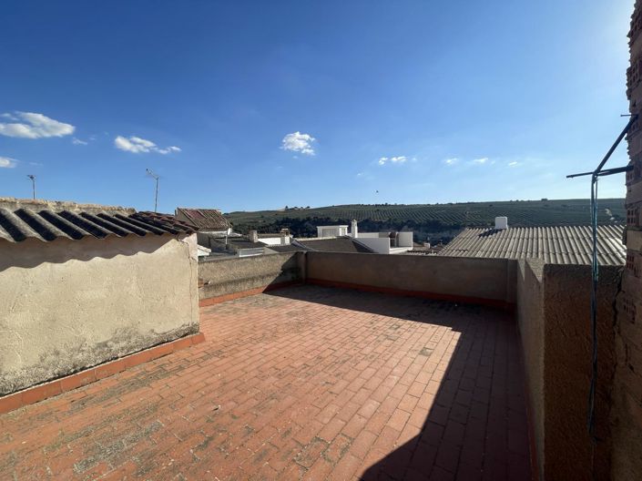 Image No.5-4 Bed Property for sale