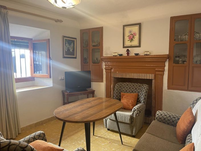 Image No.9-4 Bed Property for sale