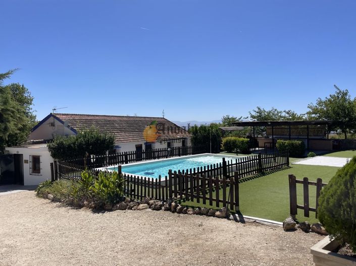 Image No.49-5 Bed Property for sale