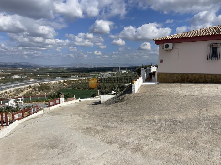 Image No.49-4 Bed Property for sale