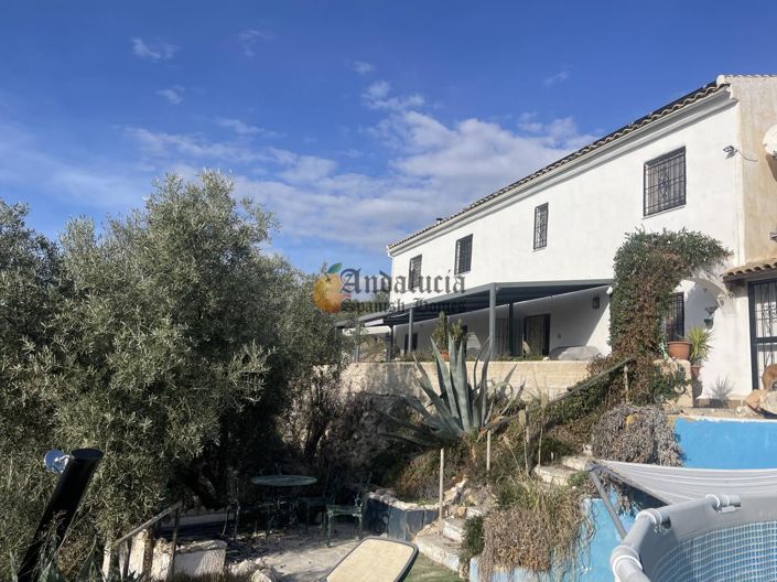 Image No.2-3 Bed Property for sale