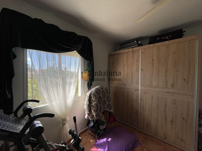 Image No.25-2 Bed Property for sale