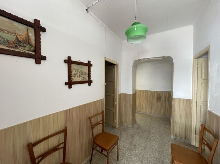 Image No.16-2 Bed Property for sale