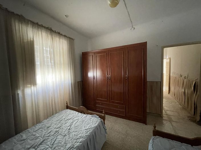 Image No.21-2 Bed Property for sale