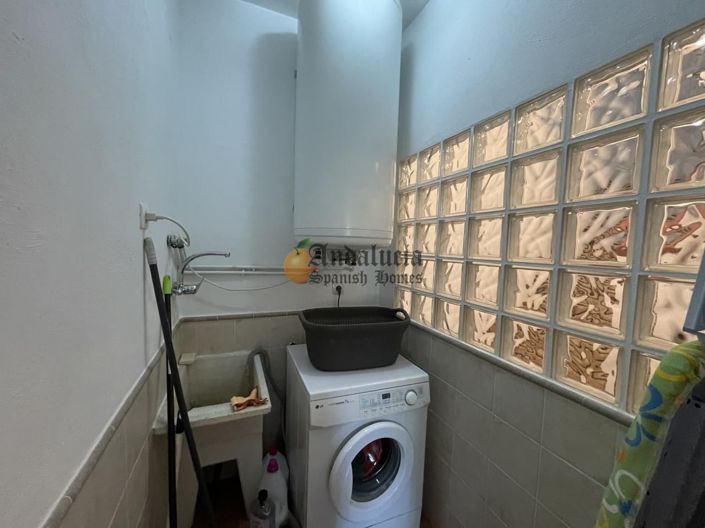 Image No.38-4 Bed Property for sale