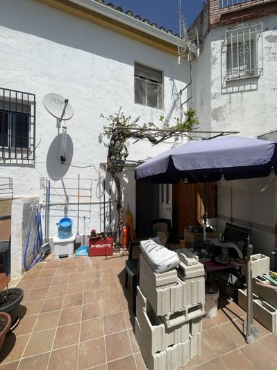 Image No.1-2 Bed Property for sale