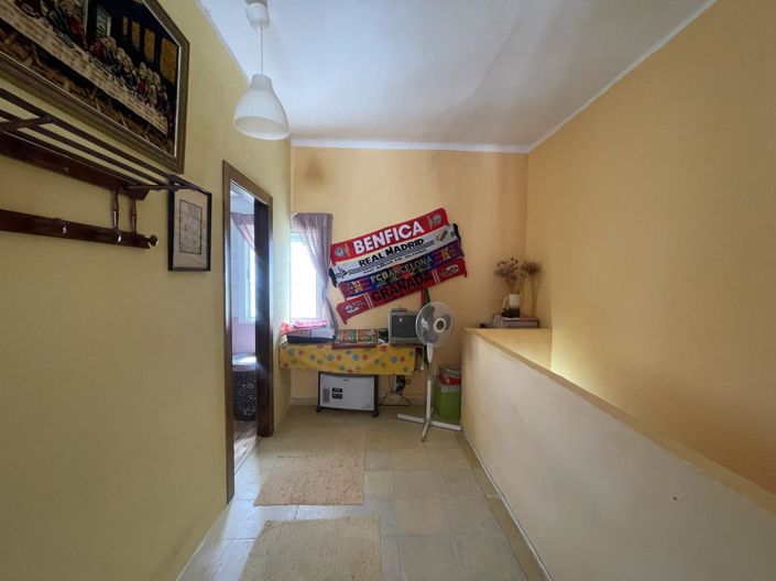 Image No.20-2 Bed Property for sale