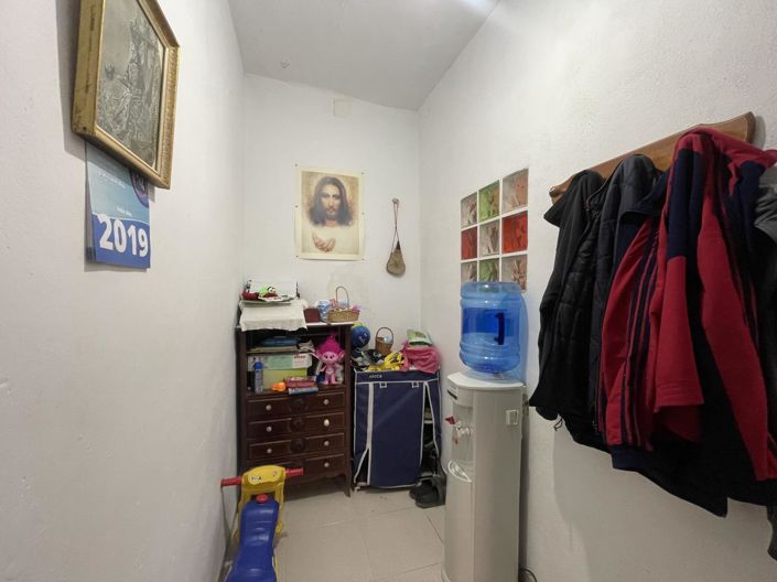 Image No.23-2 Bed Property for sale