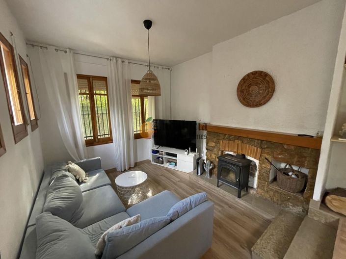 Image No.11-4 Bed Property for sale