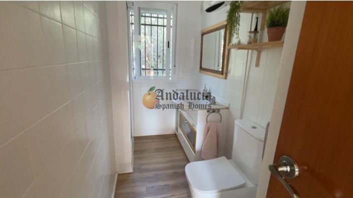 Image No.22-4 Bed Property for sale