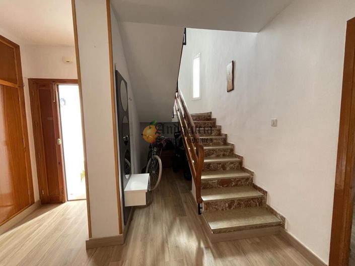 Image No.23-4 Bed Property for sale