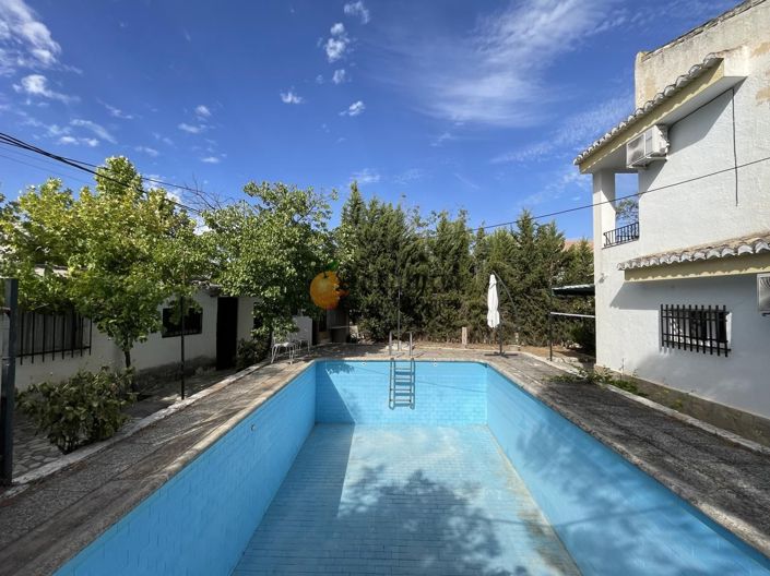 Image No.42-4 Bed Property for sale