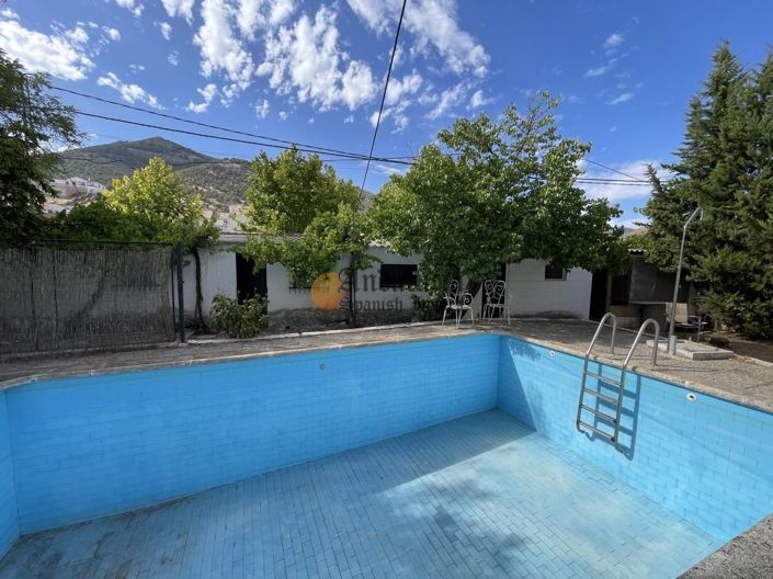 Image No.6-4 Bed Property for sale