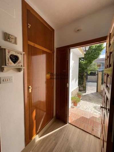 Image No.7-4 Bed Property for sale